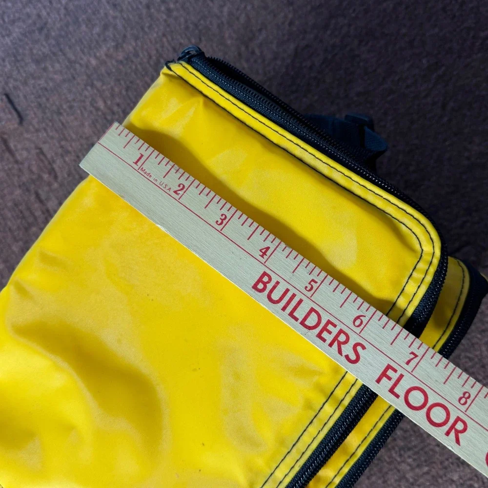 A+ Arctic Zone Insulated Lunch Bag Yellow Black Dual Compartment Shoulder Strap